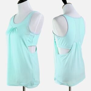 Athleta Size M Gel Mesh Supercharge Workout Tank Bra Top Mint Green